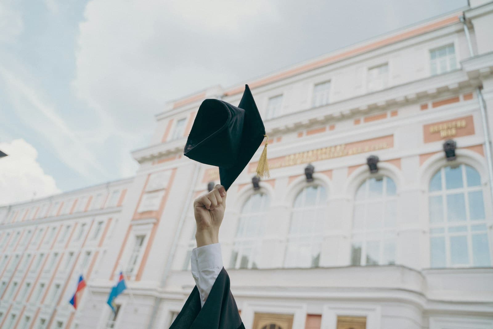 The Best Graduation Gift Ideas That Beat Another Mug