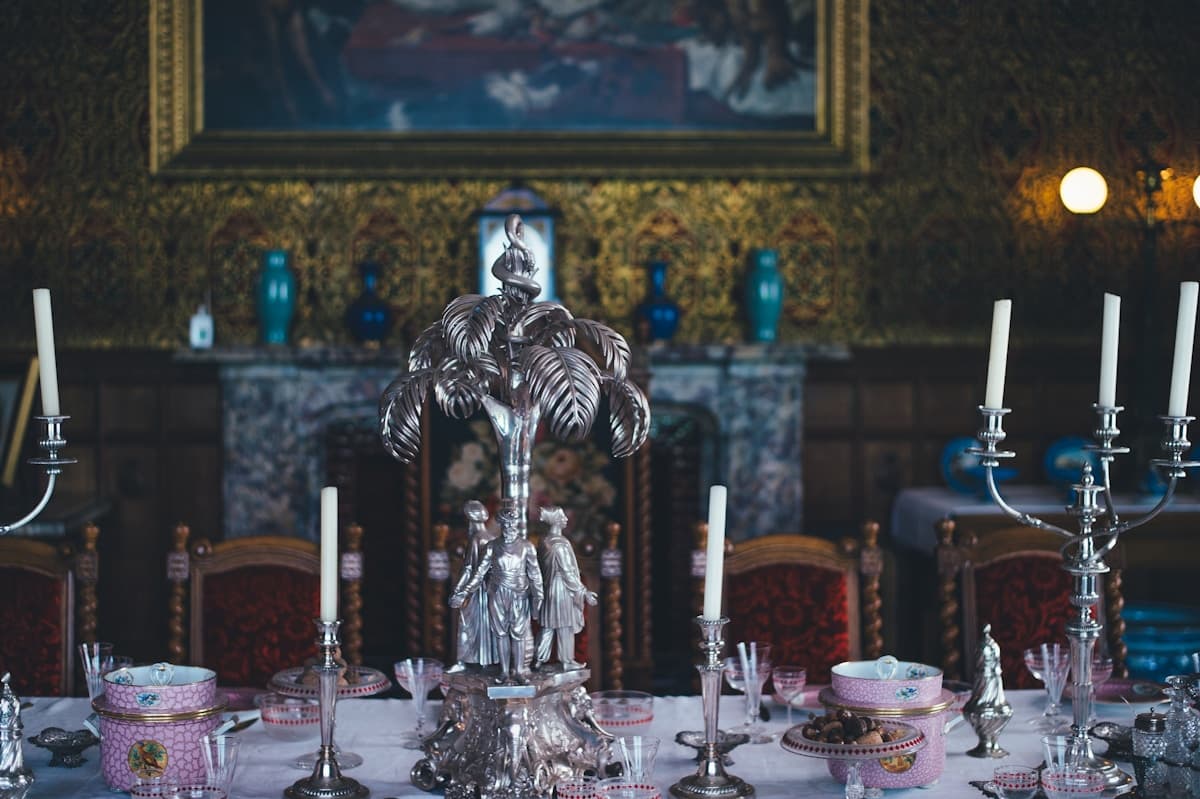 Twenty Fifth Anniversary Gift Ideas: How to Plan the Silver Year